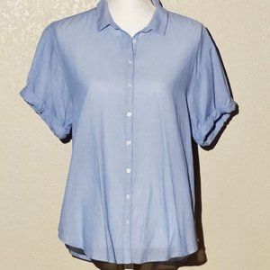 4/$20 Gap Short Sleeve Button Up Blouse